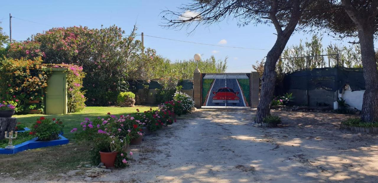 En Finca Las Dunas Dos Chalets Con Jacuzzis En Primera Linea De Playa , Uno De 4 Dormitorios Y Otro De 2 Dormitorios, Llama Al Seiscientos Veintisiete Cuatrocientos Diecisiete Trescientos Noventa Y Ocho Rota Exterior foto